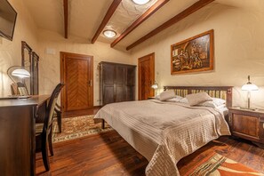 Kahden hengen huone | Ilmainen Wi-Fi, vuodevaatteet