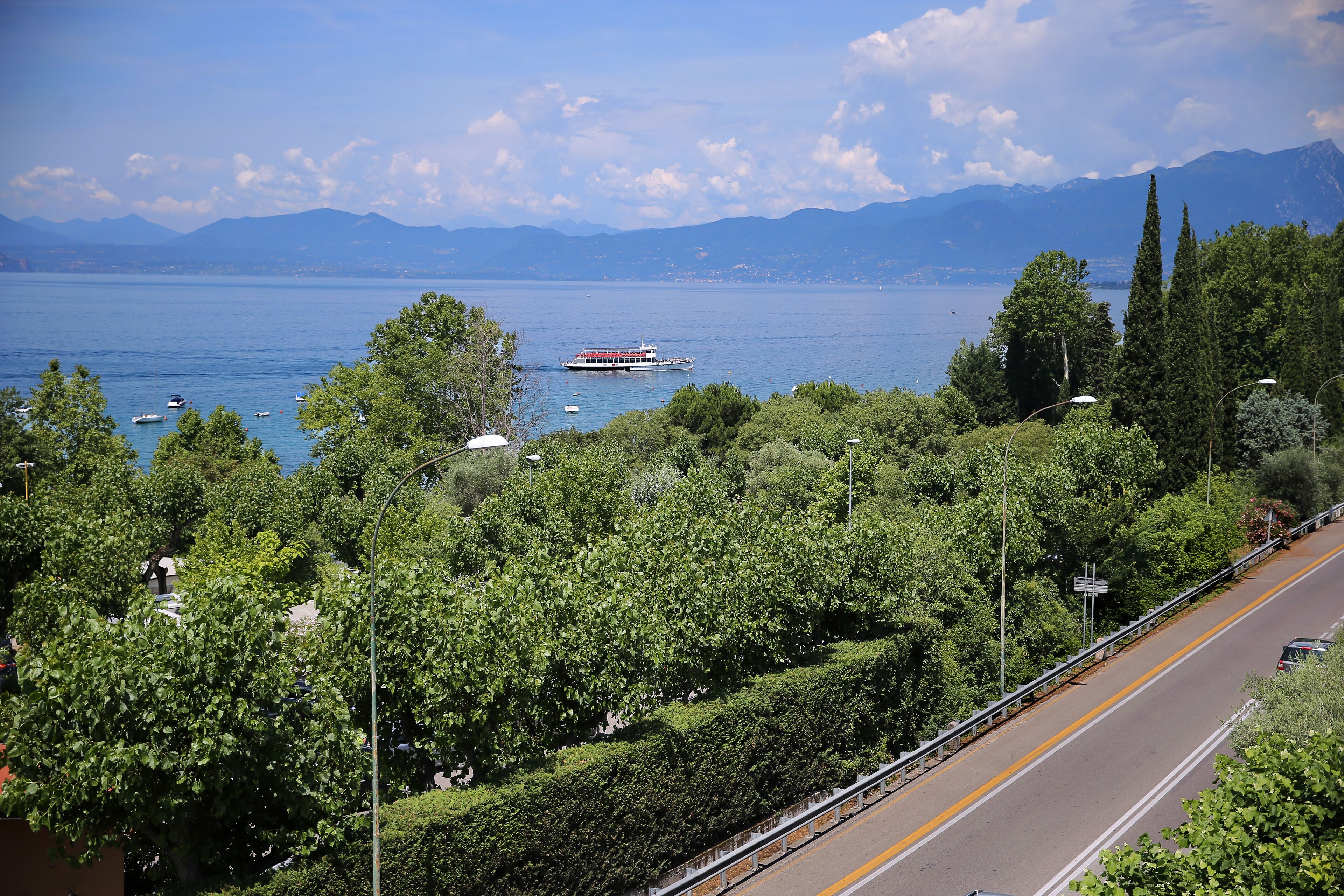 Panoramic Suite | In-room safe, blackout drapes, soundproofing, WiFi (free)
