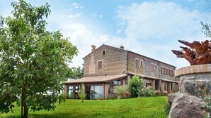 Exterior - Lovely apartment for 4 people with A/C, WIFI, pool, TV and patio (San Lorenzo Nuovo)
