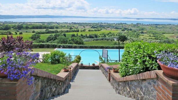 Pool - Lovely apartment for 4 people with A/C, WIFI, pool, TV and patio (San Lorenzo Nuovo)