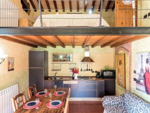 Oven, dishwasher, toaster, freezer