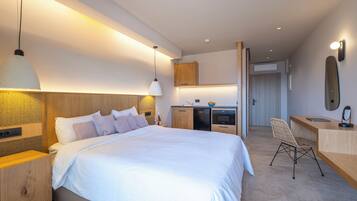 スタンダード ダブルまたはツインルーム パーシャルシービュー | 1 室のベッドルーム、ピロートップベッド、セーフティボックス (室内)、デスク