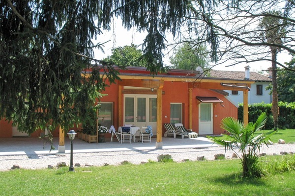 Eigentum, Haus, Zuhause, Gebäude, Grundeigentum, Nachbarschaft, Hütte, Wohngebiet, Baum, Landschaft