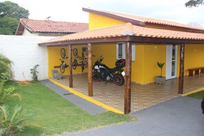 Property grounds - FAMILY HOUSE - BROTAS / SP (Jardim Regina)