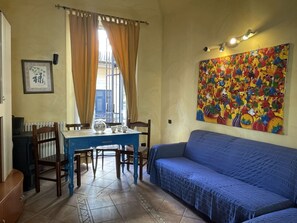 TV - Beautiful apartment for 9 people with TV and pets allowed (Finale Ligure)