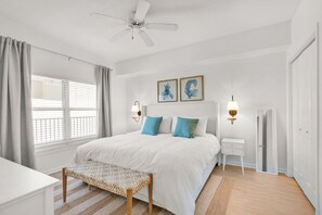 2 slaapkamers, een strijkplank/strijkijzer, gratis wifi, beddengoed