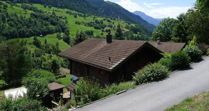 Wonderful private villa for 6 guests with WIFI, TV and patio