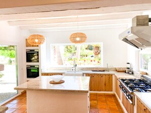 Fridge, microwave, dishwasher, electric kettle
