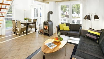 Fernseher, Kamin