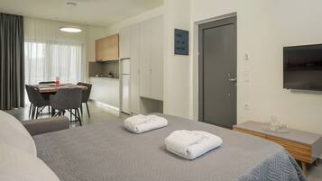 1 bedroom, iron/ironing board, travel crib, free WiFi