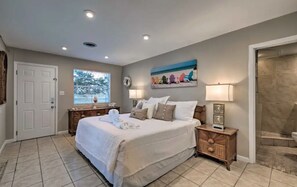 5 bedrooms, iron/ironing board, free WiFi, bed sheets