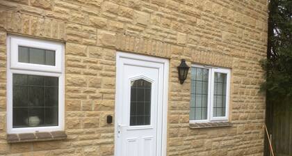 Boutique 1 bedroom Annexe, nestled in the beautiful thriving village of Bloxham.