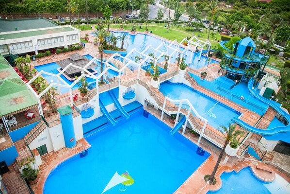 Piscina a l'aire lliure