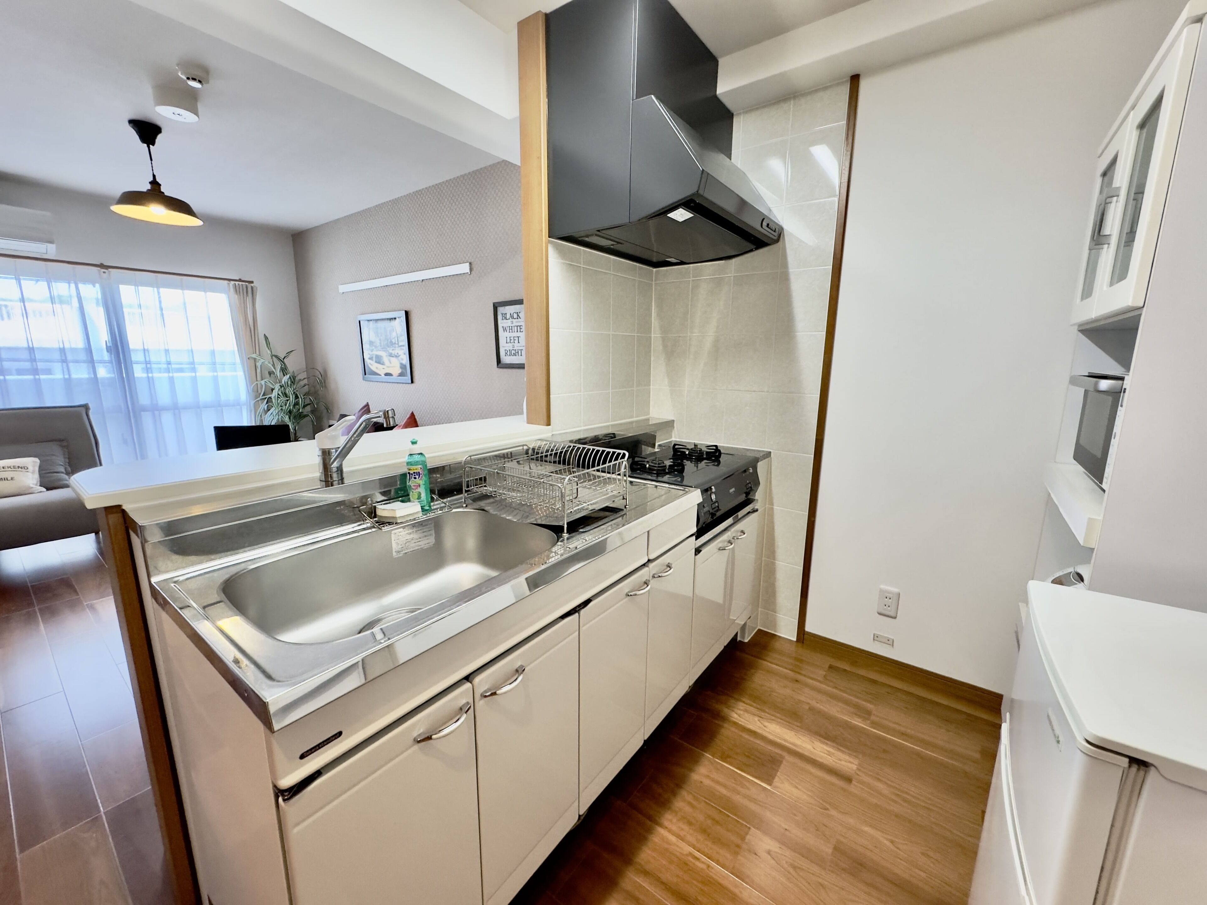 Căn hộ | Bếp riêng | Tủ lạnh, lò vi sóng, bếp nấu, ấm điện 