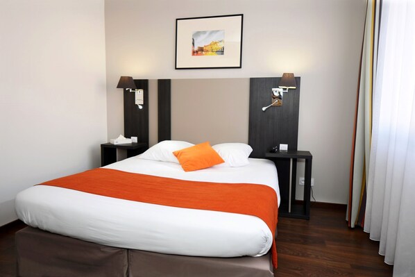 1 bedroom, in-room safe, free WiFi, bed sheets