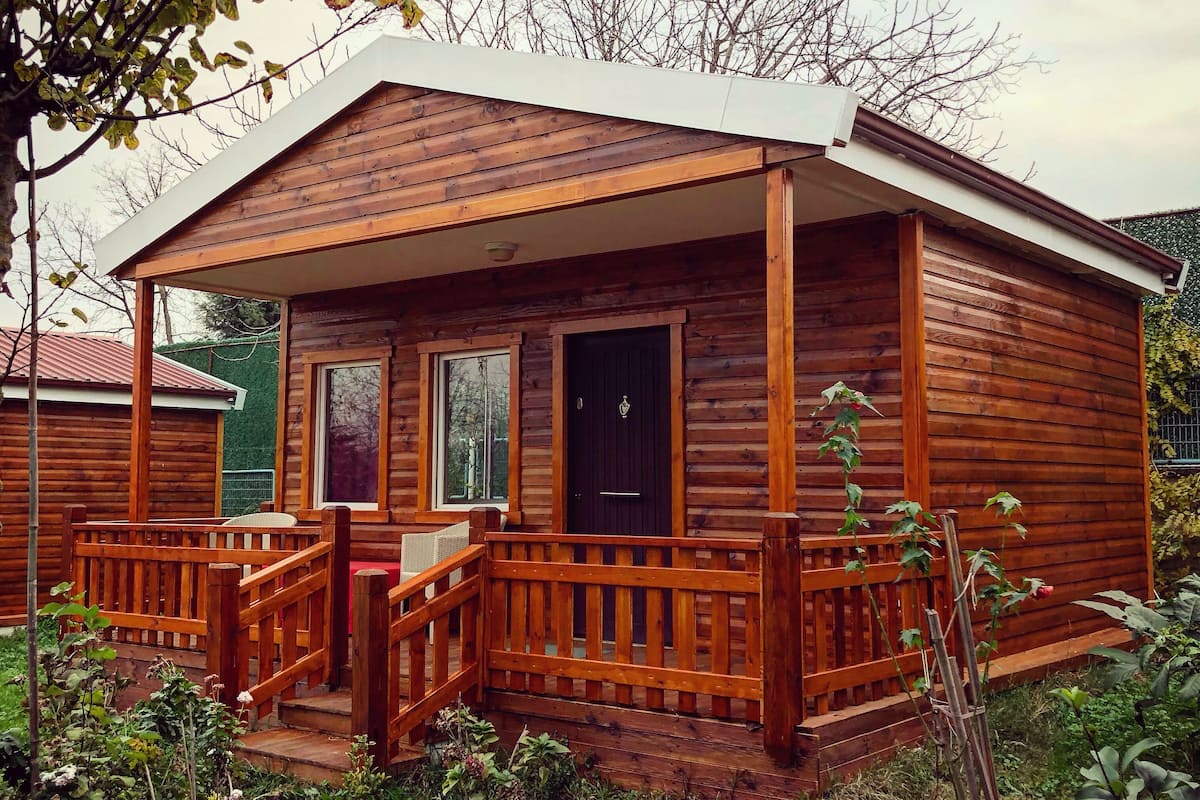 Standard Bungalow | Exterior