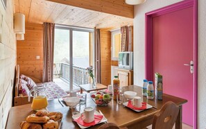 Dining - Appart Abordable avec Accès | Près du centre-ville (Cauterets)