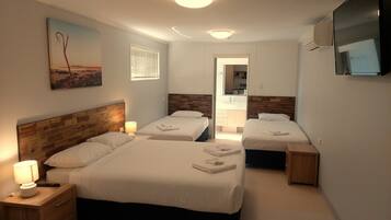 Perhehuone | Äänieristys, ilmainen Wi-Fi, vuodevaatteet