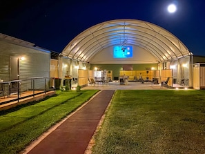 Área de parrillas y picnic