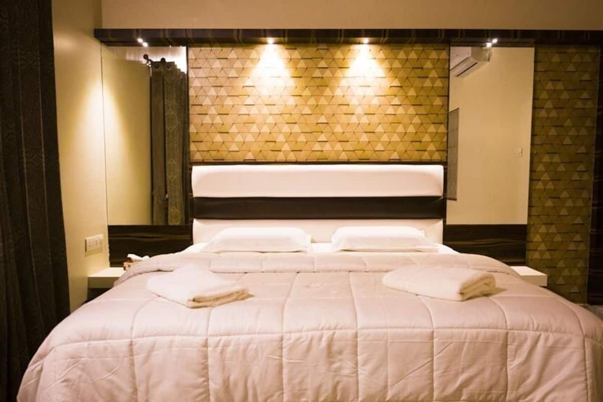 Executive Cottage | 1 bedroom, Egyptian cotton sheets, premium bedding, pillowtop beds