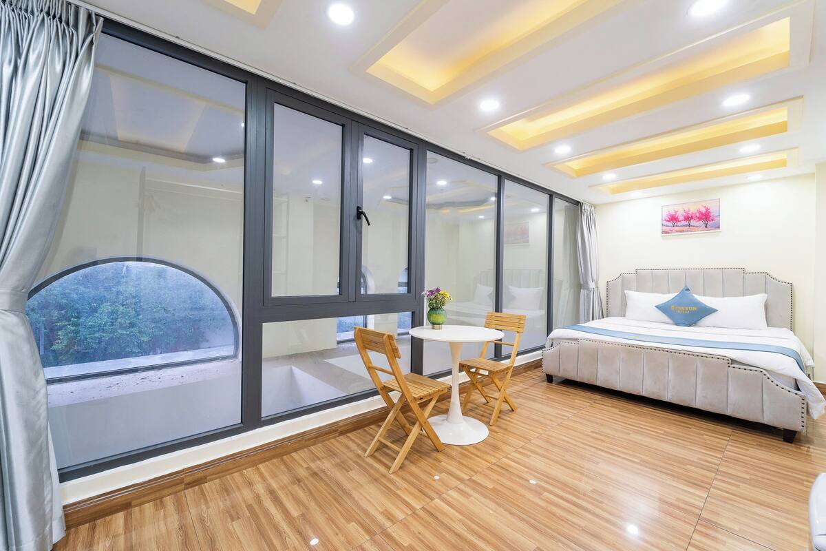 Standard Single Room | Minibar, desk, blackout curtains, free WiFi