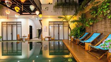 Habitació doble Deluxe | Minibar, escriptori, cortines opaques i habitacions insonoritzades