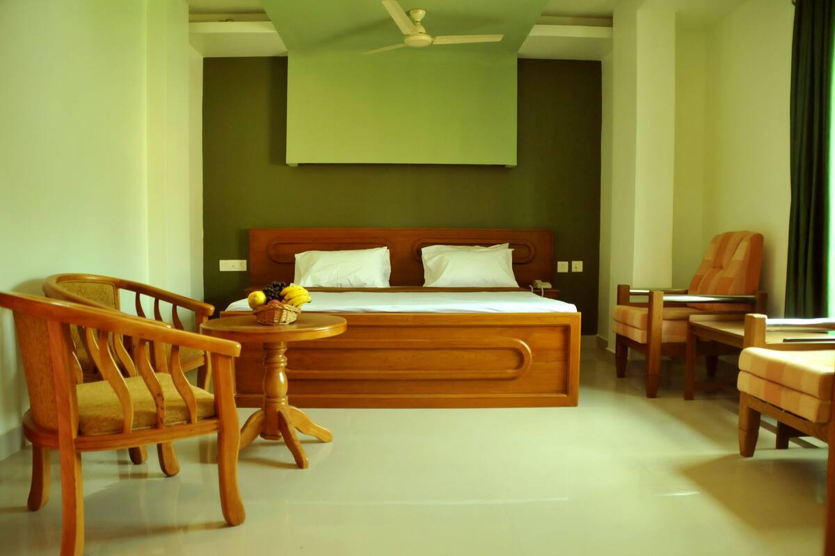 Superior non A/C | Premium bedding, individually decorated, individually furnished