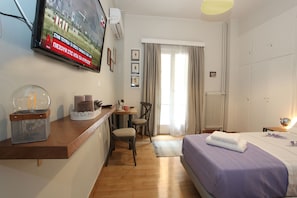 1 bedroom, desk, iron/ironing board, free WiFi