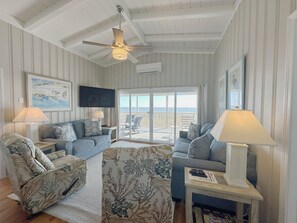 TV - Stephens - Oceanfront in Garden City Beach (Garden City)