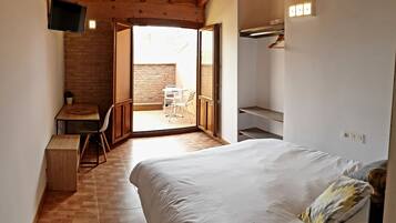 Superior Double Room | Premium bedding, down comforters, desk, laptop workspace