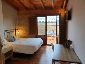 Superior Double Room | Premium bedding, down comforters, desk, laptop workspace