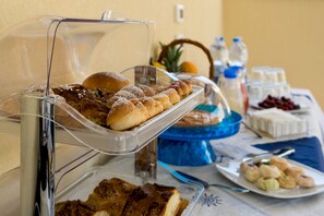 Colazione a buffet inclusa, servita tutte le mattine