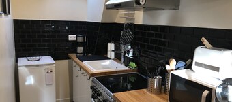 専用の中庭がある非常に静かなハイパーセンターアパートメント