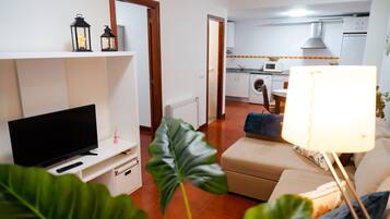 Family apartment with terrace and garage | Living area