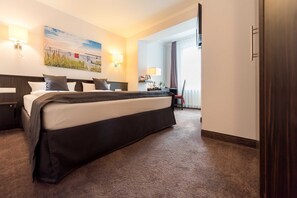 1 bedroom, in-room safe, desk, WiFi