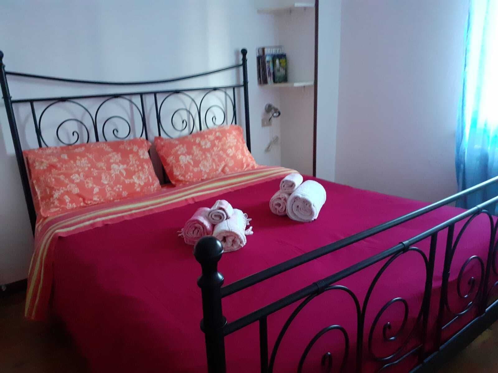 Free cots/infant beds