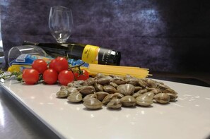 Frukost, lunch och middag serveras