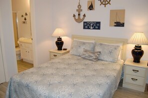 2 slaapkamers, een strijkplank/strijkijzer, gratis wifi, beddengoed