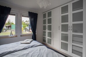 2 bedrooms, in-room safe, iron/ironing board, WiFi