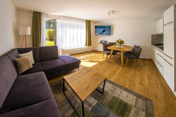 Comfort-Apartment, 1 Schlafzimmer, Terrasse | Wohnbereich