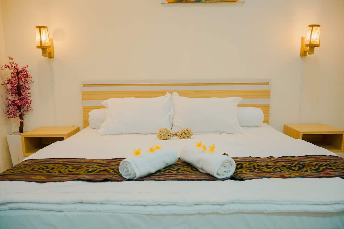 1 bilik tidur, peralatan tempat tidur premium, gebar bulu kapas