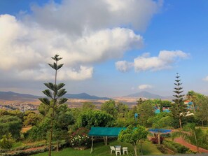 View from property - Hotel Le Mont Vert (Bni Bouifrour)