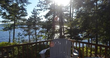 10+ Spacious Cape on Winnipesaukee Island. Private Peninsula. Sunset Views.