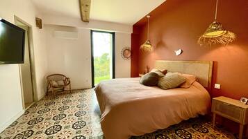 4 chambres, bureau, fer et planche Ă repasser, Wi-Fi gratuit