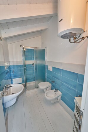 Dusche, Haartrockner