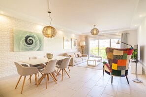 Smart-tv, stereoanlæg