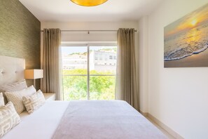 2 bedrooms, iron/ironing board, WiFi, bed sheets - VERASL T - Albufeira - New, Luxury & comfy 2 bedrooms apartment (Albufeira)