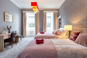 Apartment | 2 bedrooms, iron/ironing board, free WiFi, bed sheets - Stunning 2-bed Apartment in Central Edinburgh (Edinburgh)