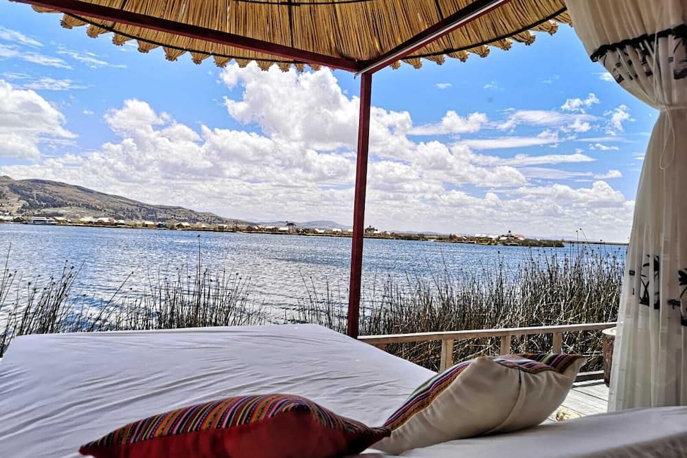 Uros Titicaca Marca Lodge