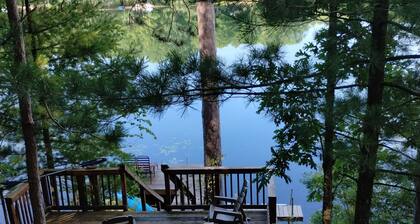 Chandler's Charm - Your Little Piece of Heaven! Dog Friendly - With Fee